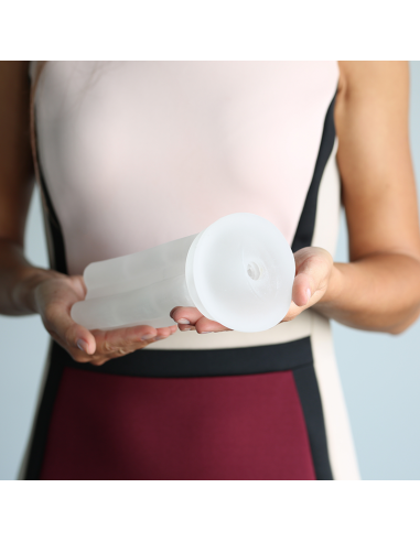 KIIROO - TITAN MASTURBATOR COVER POWER PERFORMANCE