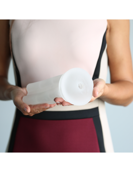 KIIROO - TITAN MASTURBATOR COVER POWER PERFORMANCE