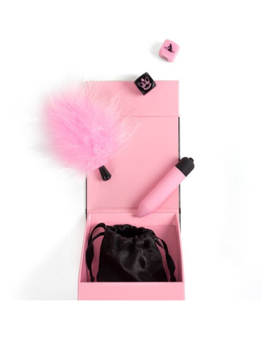 SECRET PLAY - PLEASURES BOX FOR COUPLES: DICE VIBRATING BULLET FEATHER PEN