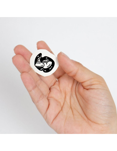 SLAPTAS ŽAIDIMAS - 10 AŠTRIOS KOLEKCIJOS LAIKINŲ TATUIRUOTIŲ RINKINYS