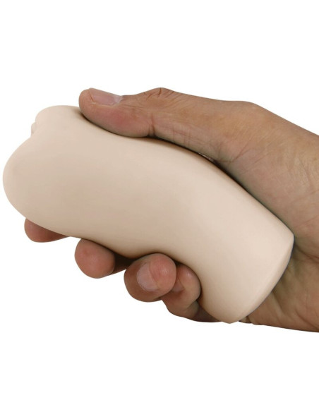 PRETTY LOVE - OLGA VYRIŠKAS MASTURBATORIUS IŠ KŪNO