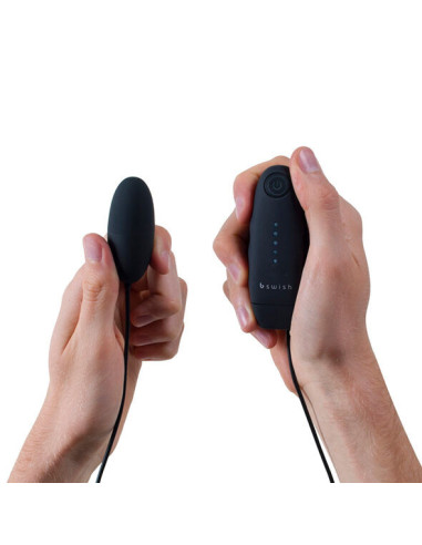 B SWISH - BNAUGHTY CLASSIC VIBRATING BULLET BLACK