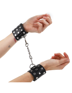 KINK - WRIST RESTRAINTS WITH SNAP FASTEN FULL OF RIVETS BLACK ADJUSTABLE 19-24 CM X 5.5 CM