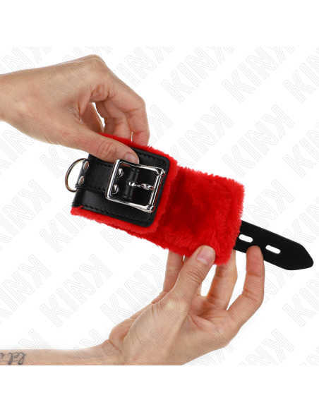 KINK - FUR LINED WRIST RESTRAINTS WITH SQUARE HOLES RED AND BLACK BELT ADJUSTABLE 17-29 CM X 6 CM