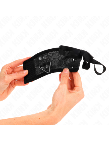 KINK - SCANDAL WRIST RESTRAINTS BLACK LACE DETAILS 24.5 CM X 6.5 CM