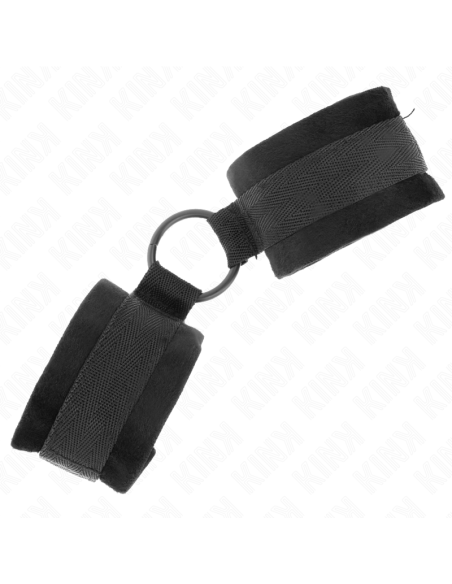 KINK - BEGINNER FUR HAND CUFFS 25 CM WITH O-RING 4 CM BLACK ADJUSTABLE 15-25 CM