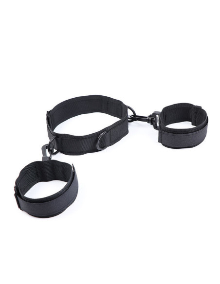 OHMAMA FETISH - NYLON HANDCUFFS AND COLLAR