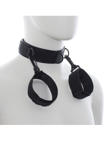 OHMAMA FETISH - NYLON HANDCUFFS AND COLLAR
