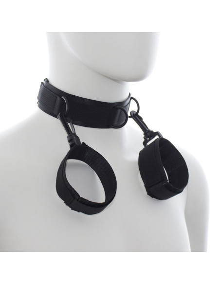 OHMAMA FETISH - NYLON HANDCUFFS AND COLLAR