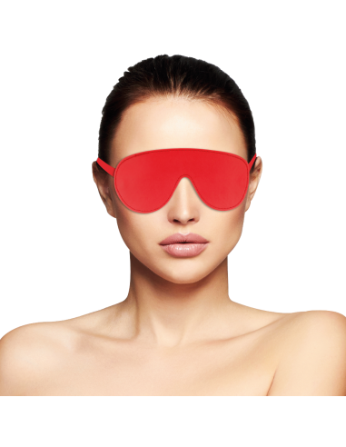 DARKNESS - AUKŠTOS KOKYBĖS RAUDONA KAUKĖ