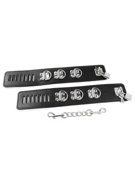 OHMAMA FETISH - HASP-STYLE ANKLE RESTRAINTS