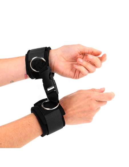 KINK - NEOPRENE HOOKandLOOP FASTENER WRIST RESTRAINTS BLACK ADJUSTABLE 22-34 CM